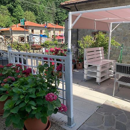 Casa Ortensia Chiusi della Verna Exteriör bild