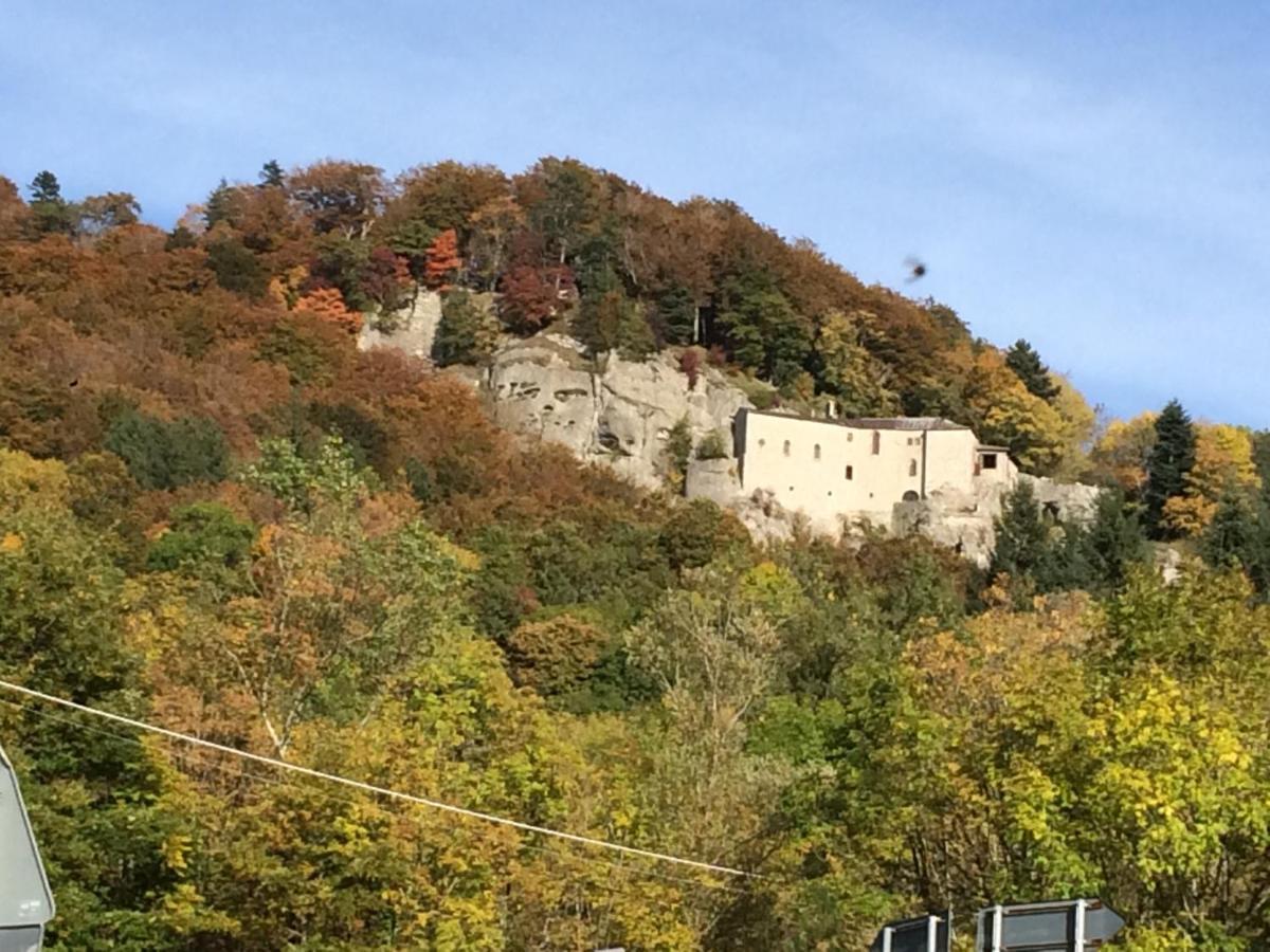 Casa Ortensia Chiusi della Verna Exteriör bild